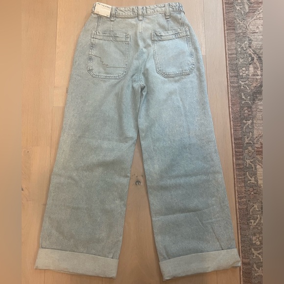 We The Free Blue Boyfriend Jeans Relaxed Fit - Picture 6 of 6